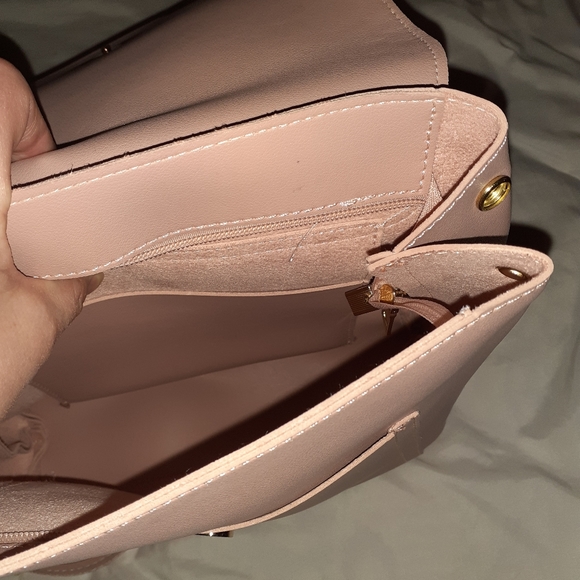 Handbag/ Backpack - Picture 4 of 4